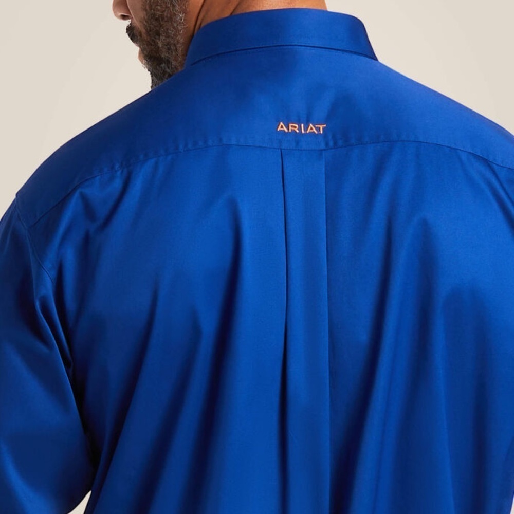 Ariat Men's Ultramarine Blue Solid Twill Button-Up Classic Fit Shirt Size Small - Picture 4 of 10